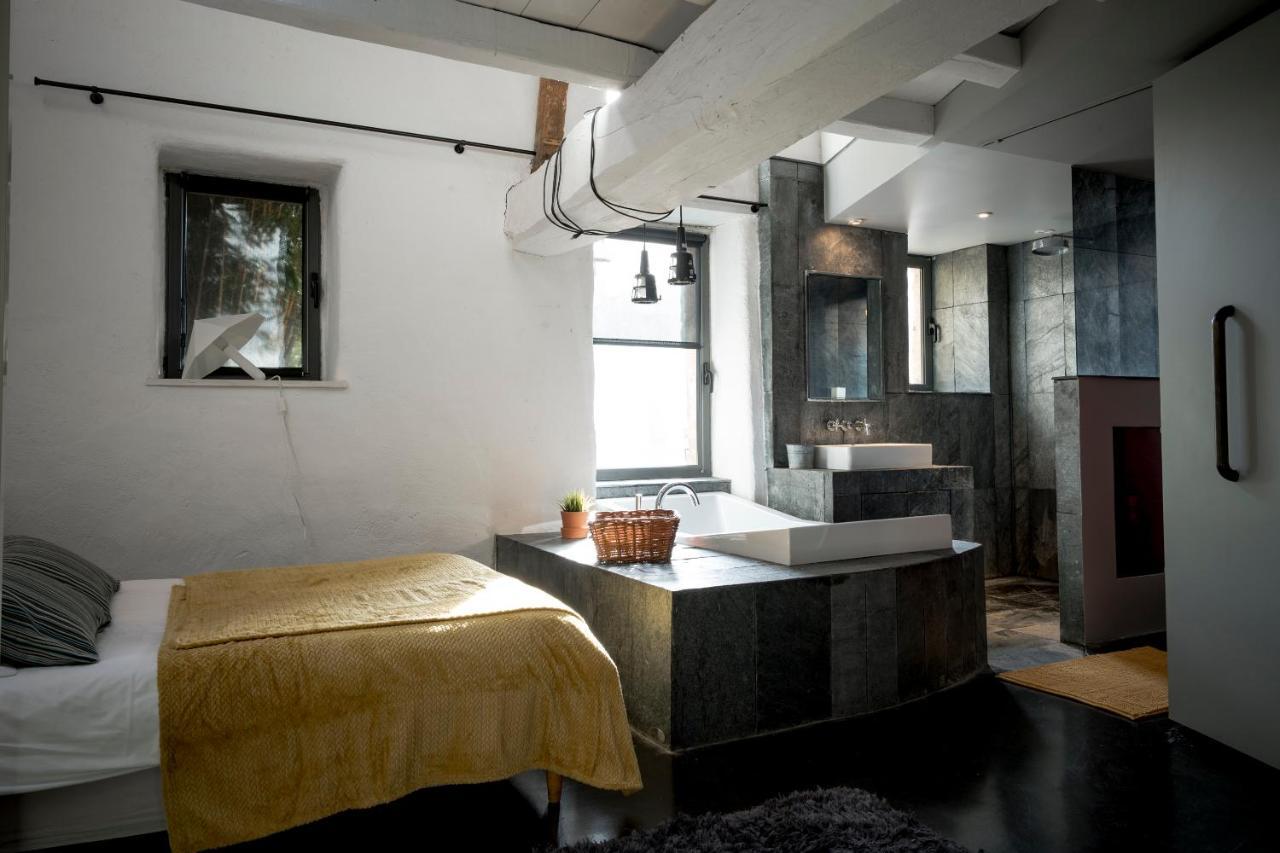 Chez Mezig Bed & Breakfast Орво Екстериор снимка